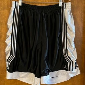 adidas shorts size 2XL